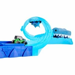 Monster Jam Mini Megalodon Race And Chomp Playset -LOL Surprise winkel 0778988367216 3