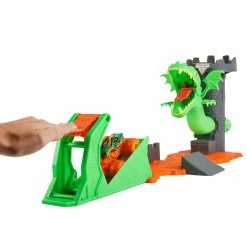 Monster Jam 1:64 Dueling Dragon Stunt Playset -LOL Surprise winkel 0778988379936 5