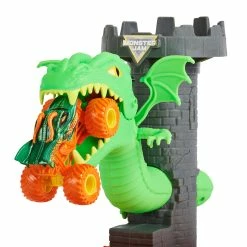 Monster Jam 1:64 Dueling Dragon Stunt Playset -LOL Surprise winkel 0778988379936 6