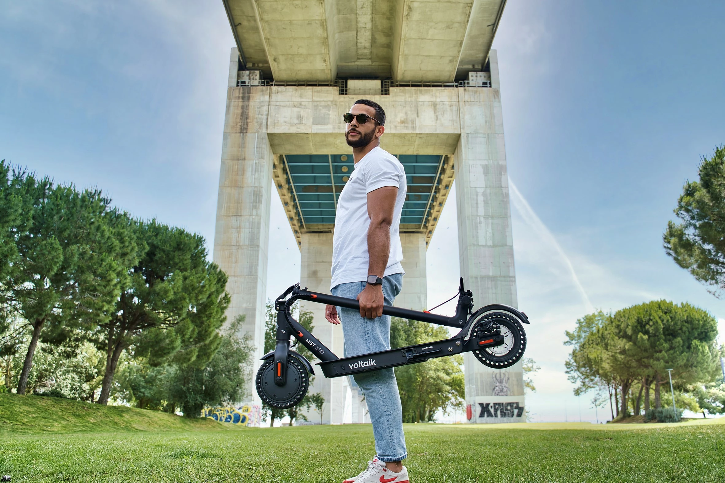 Street Surfing Voltaik Scooter MGT 350W Zwart Street Surfing Voltaik Scooter MGT 350W Zwart -LOL Surprise winkel 0813398026435 4