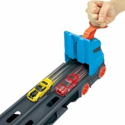 Hot Wheels Speedway Hauler 6 Hot Wheels Speedway Hauler -LOL Surprise winkel 0887961925203 5