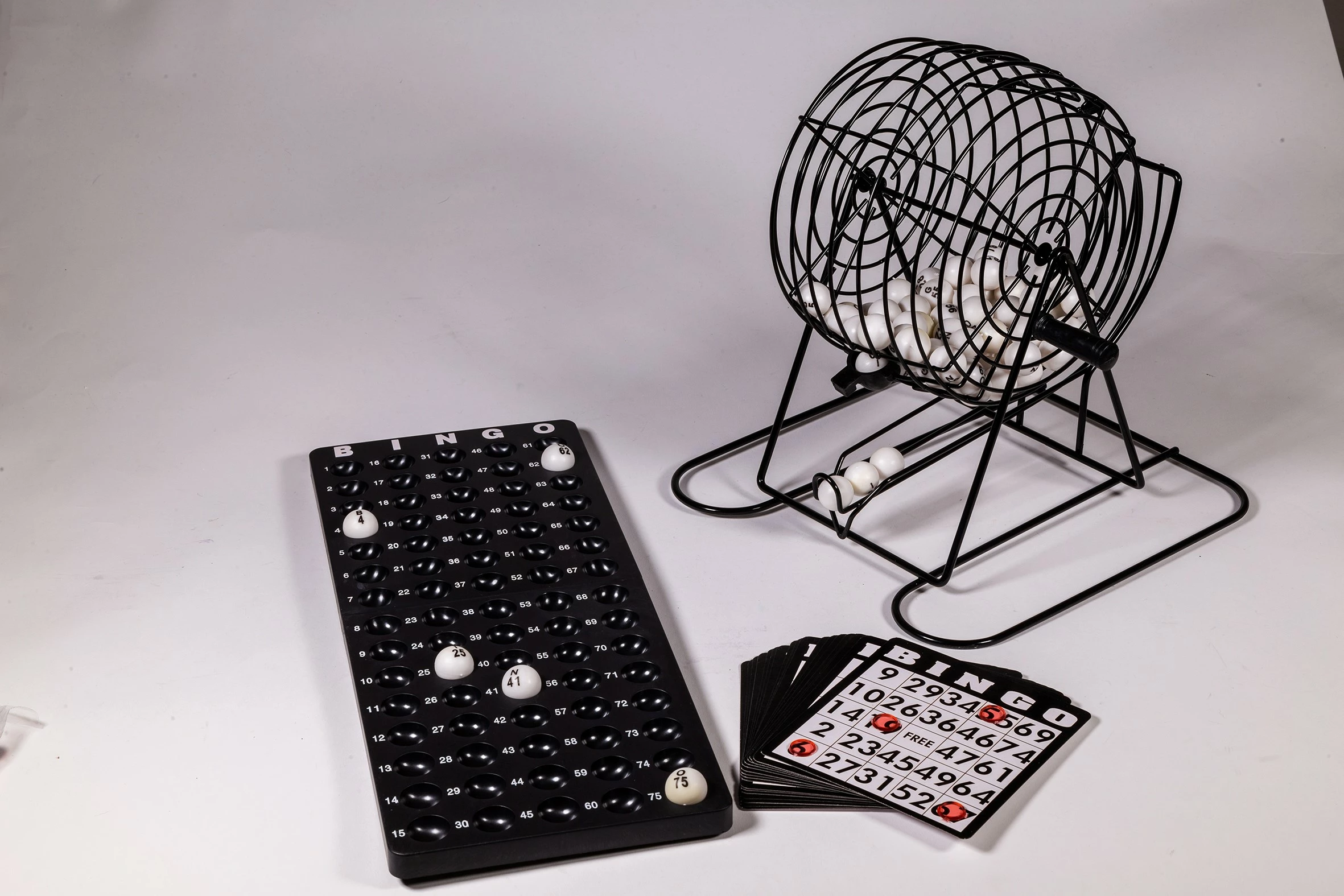 Clown Games Bingo Molen Groot Clown Games Bingo Molen Groot -LOL Surprise winkel 8712051213972 3